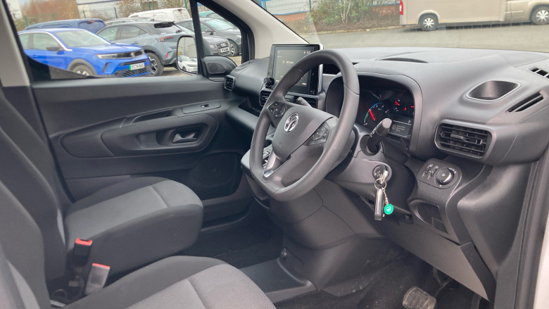 Vauxhall Combo Cargo E-L1 2300 100kW Prime 50kWh H1 Van Auto